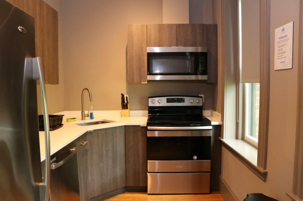 A Stylish Stay W/ A Queen Bed, Heated Floors.. #31 Brookline Dış mekan fotoğraf
